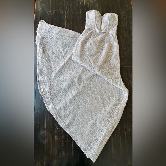 Mori Lee  Classic Mermaid Sweetheart Gown. Color Light Gray. Size 6. NWOT - Picture 4 of 14